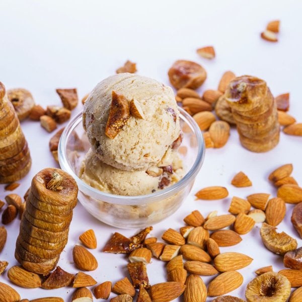 Almond gelato Almond gelato made with Rubicone ingredients