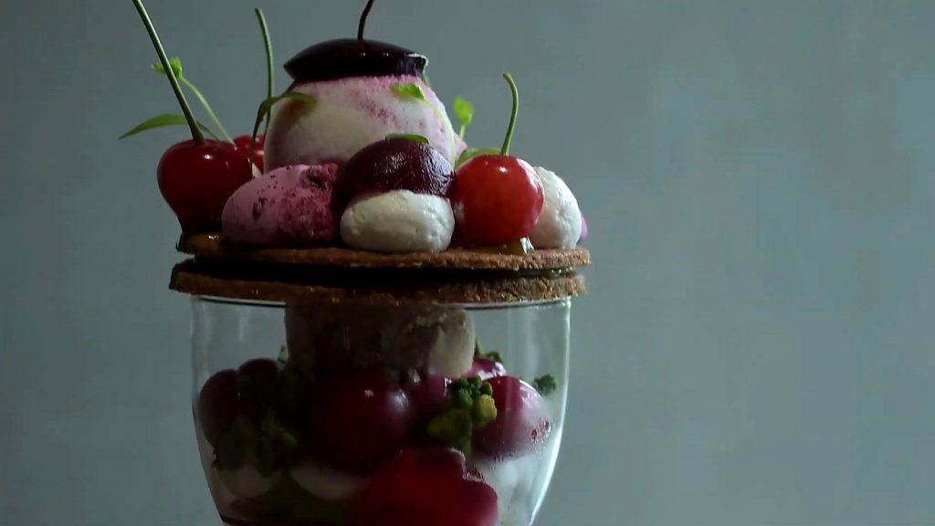Cherry Parfait Bijou close up