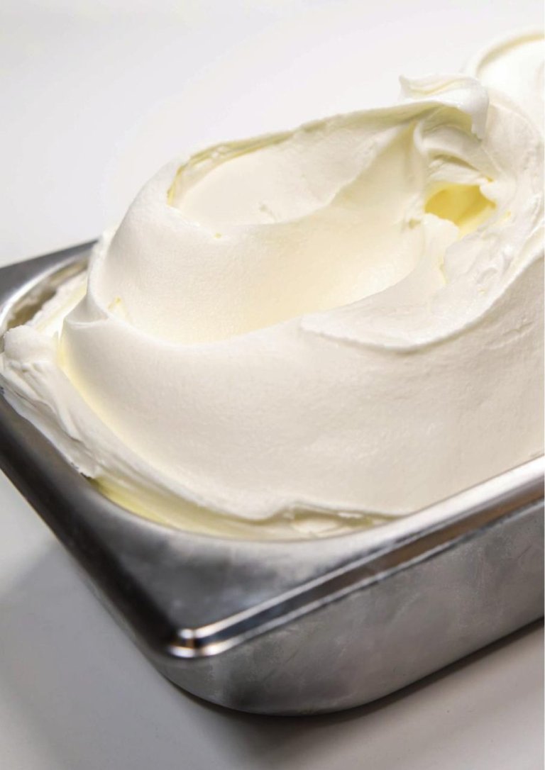 White Base made with the Carpigiani Maestro HE