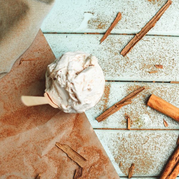 Cinnamon gelato made with Rubicone ingredients