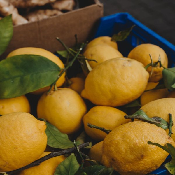 Fresh lemons ginger Fresh lemons ginger