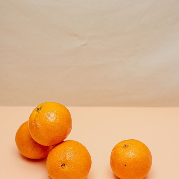 Fresh oranges