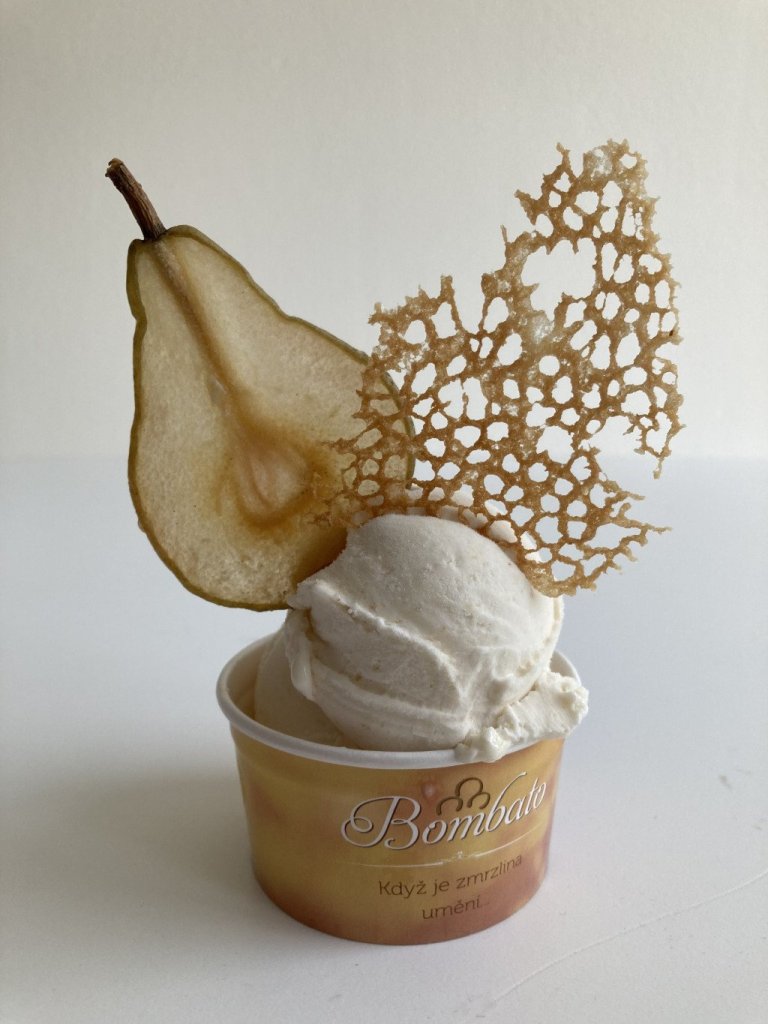 Summer Pear sorbet from ŇamŇam in the Czech Republic