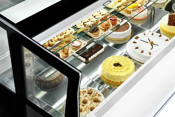 ISA Kaleido gelato display cabinet