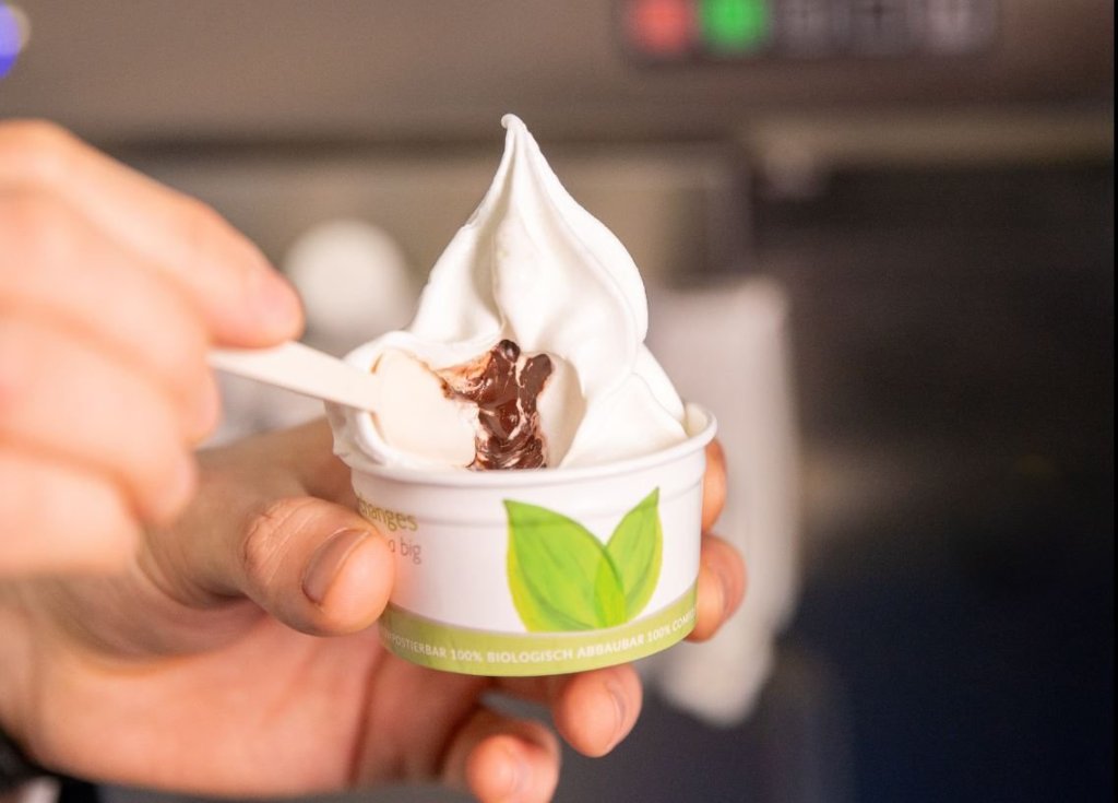 Soft serve with a syrup core